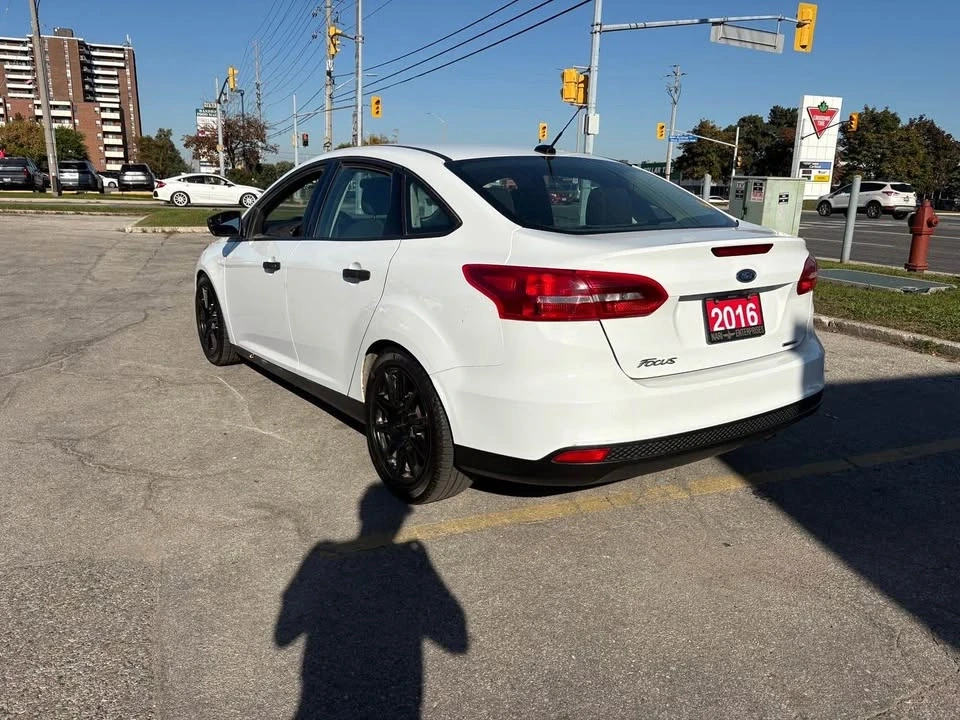 2016 Ford Focus 3rd Gen - Image 9 of 11
