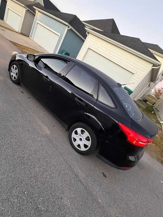 2016 Ford Focus 3rd Gen - Image 9 of 13