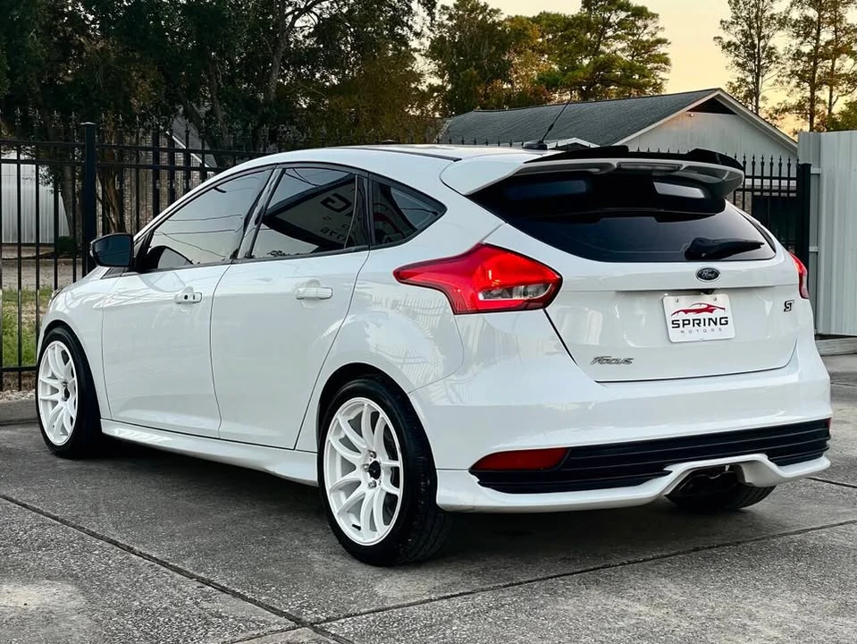2016 Ford Focus 3rd Gen - Image 10 of 20
