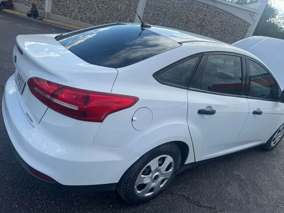 2016 Ford Focus 3rd Gen - Image 3 of 11
