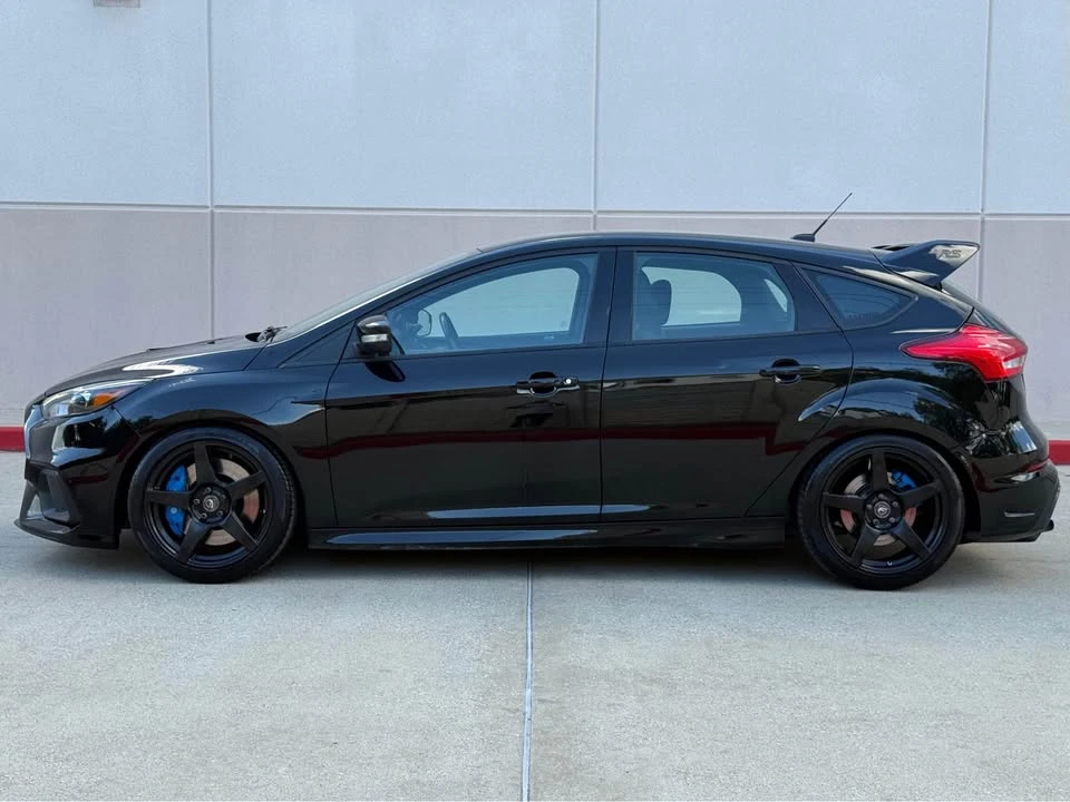 2016 Ford Focus RS 3rd Gen - Image 2 of 20