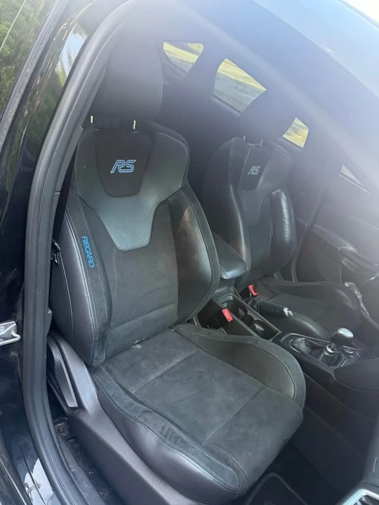 2016 Ford Focus RS 3rd Gen - Image 17 of 20