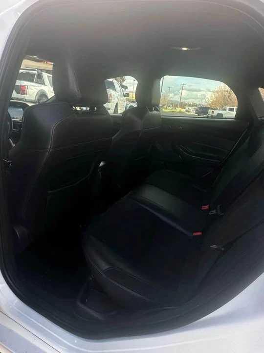 2016 Ford Focus RS 3rd Gen - Image 5 of 8
