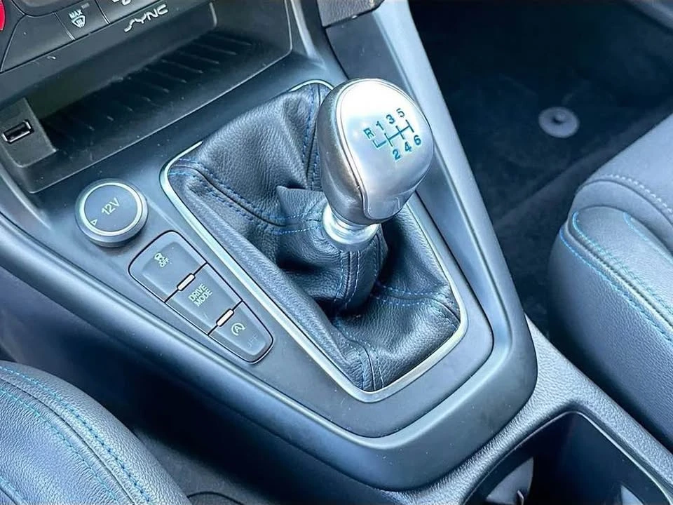 2016 Ford Focus RS 3rd Gen - Image 14 of 18