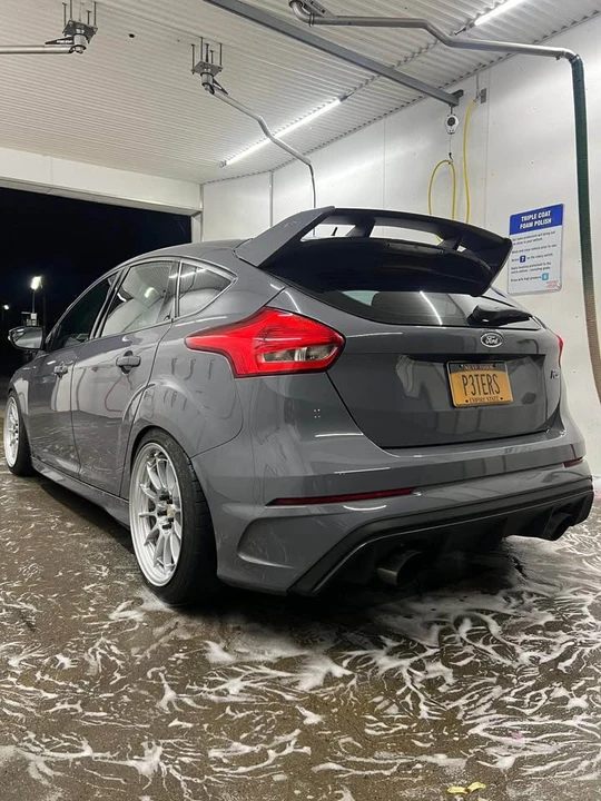 2016 Ford Focus RS 3rd Gen - Image 7 of 17