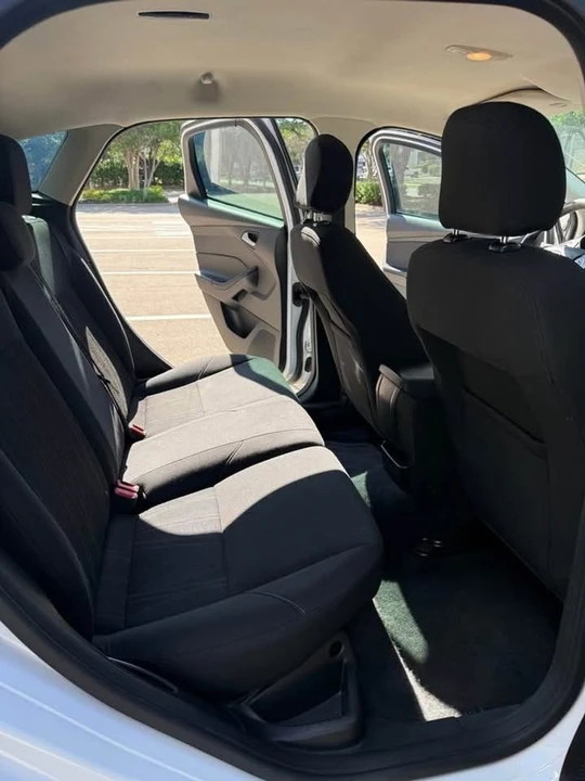 2016 Ford Focus 3rd Gen - Image 9 of 14