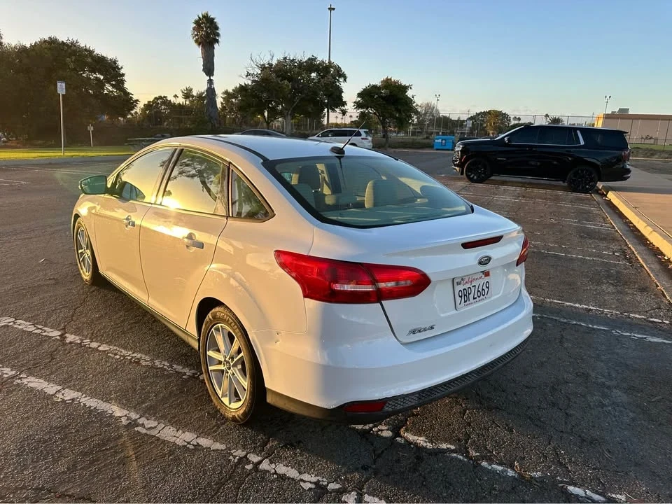 2016 Ford Focus 3rd Gen - Image 5 of 9