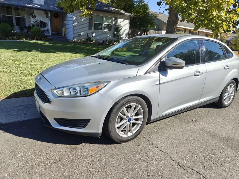 2016 Ford Focus 3rd Gen - Image 2 of 9