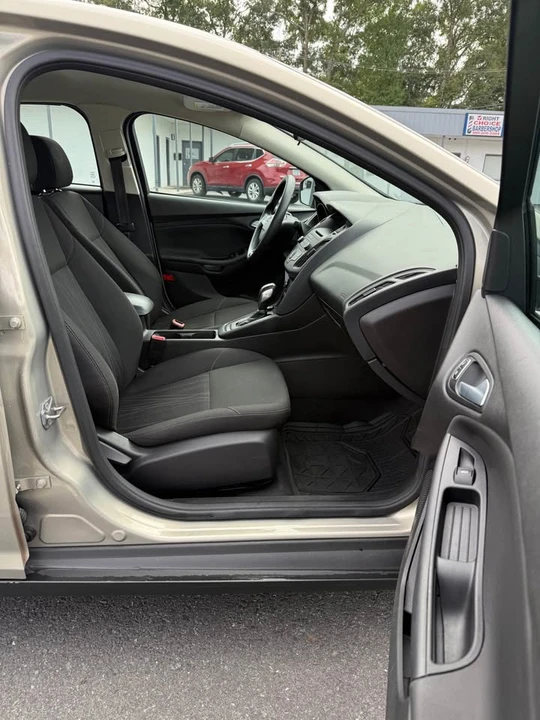 2016 Ford Focus 3rd Gen - Image 17 of 18