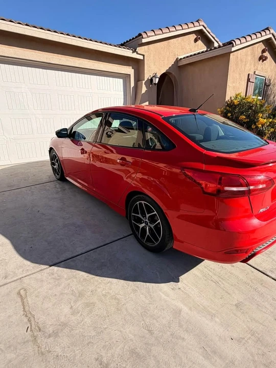 2016 Ford Focus 3rd Gen - Image 5 of 10