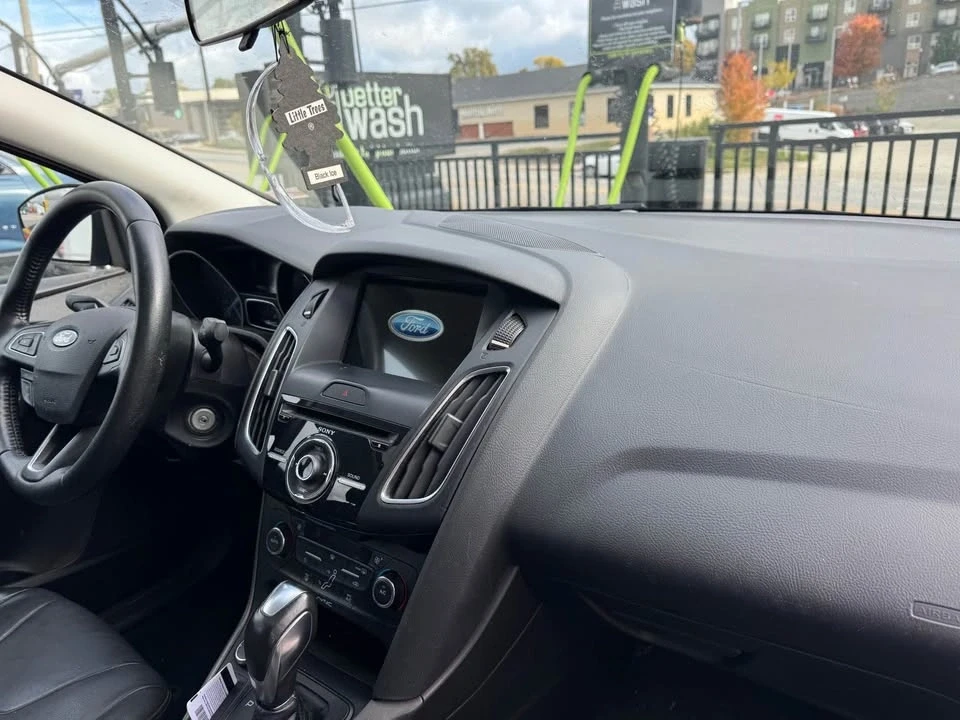 2016 Ford Focus 3rd Gen - Image 12 of 13