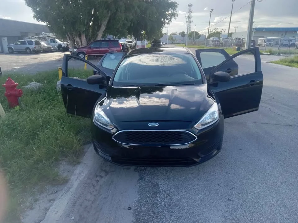 2016 Ford Focus 3rd Gen - Image 3 of 10