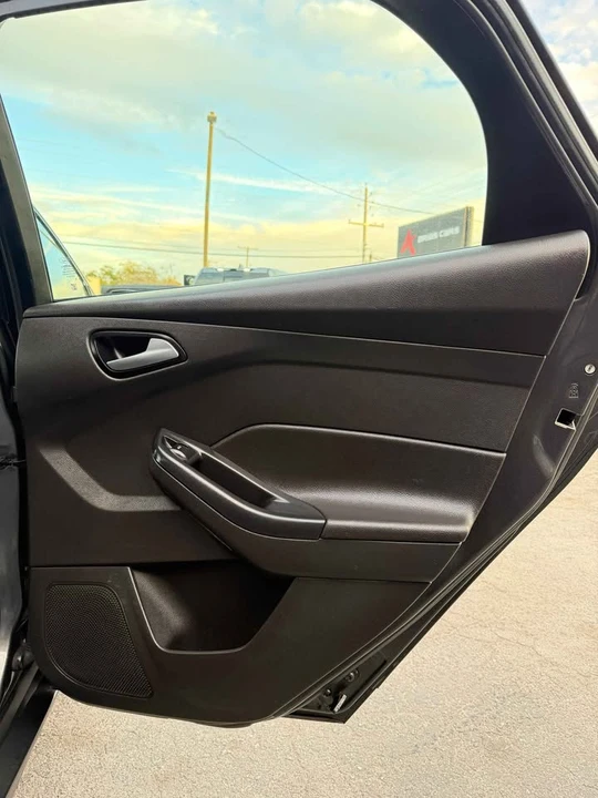 2016 Ford Focus 3rd Gen - Image 8 of 20