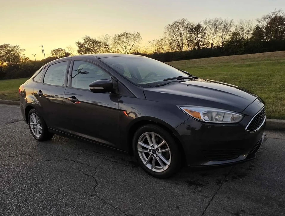 2016 Ford Focus 3rd Gen - Image 2 of 8