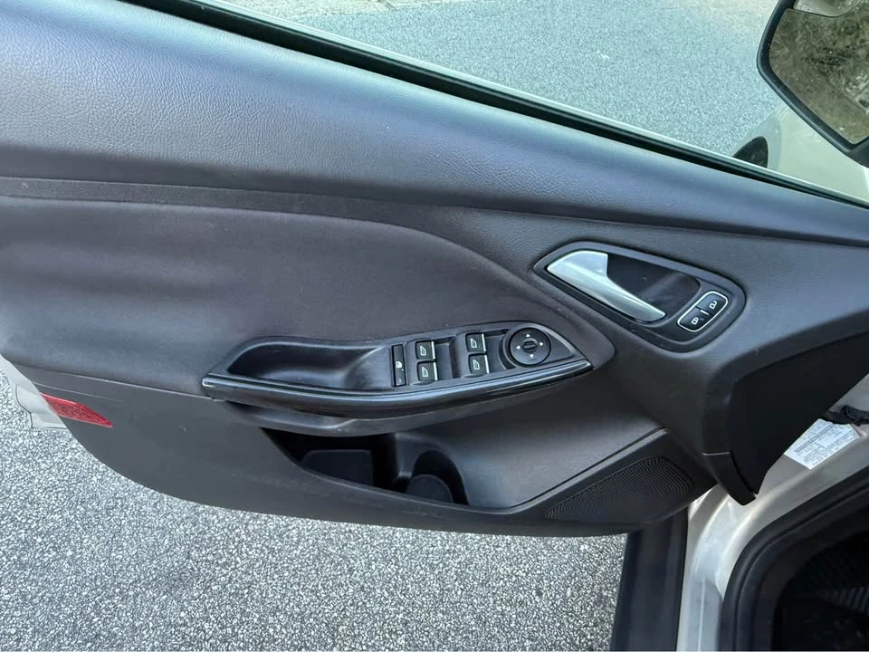 2016 Ford Focus 3rd Gen - Image 8 of 16