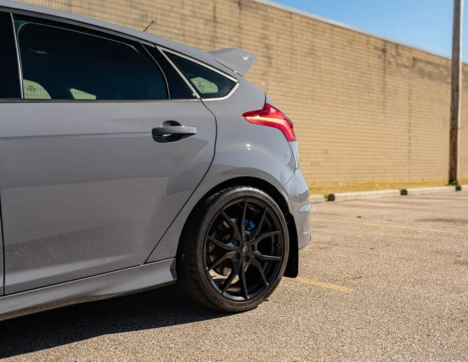 2016 Ford Focus RS 3rd Gen - Image 7 of 18