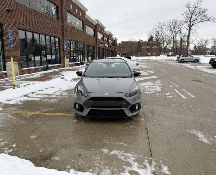 2016 Ford Focus RS 3rd Gen - Image 2 of 15