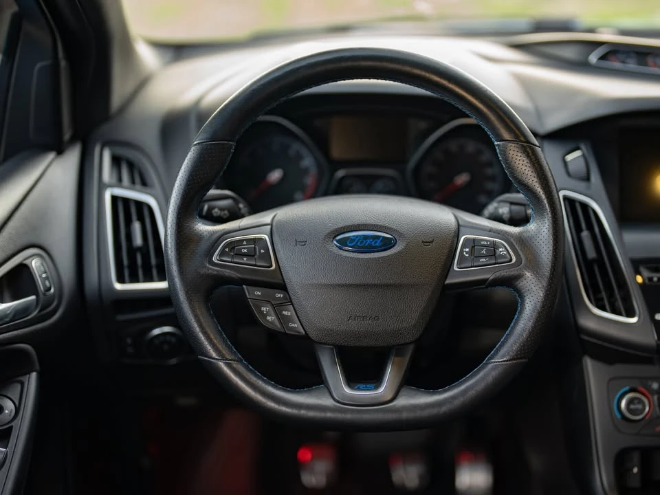 2016 Ford Focus RS 3rd Gen - Image 15 of 20