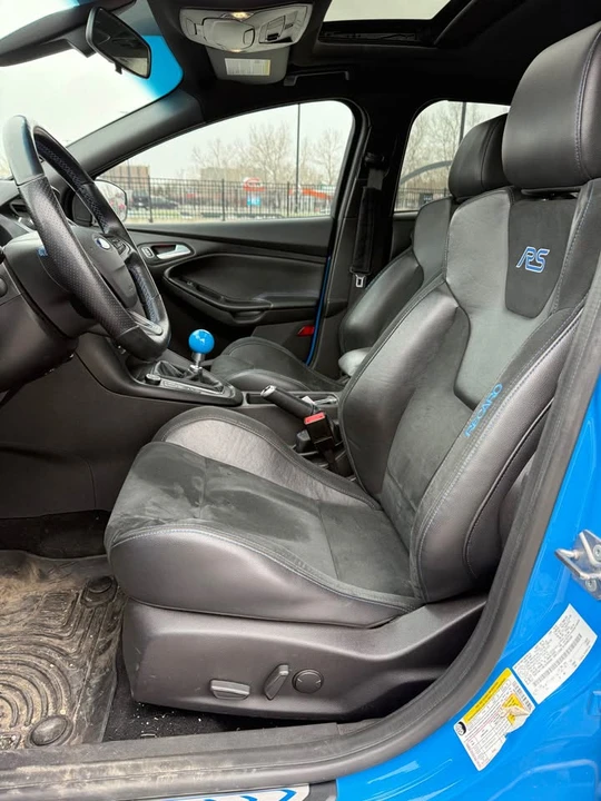 2016 Ford Focus RS 3rd Gen - Image 9 of 15