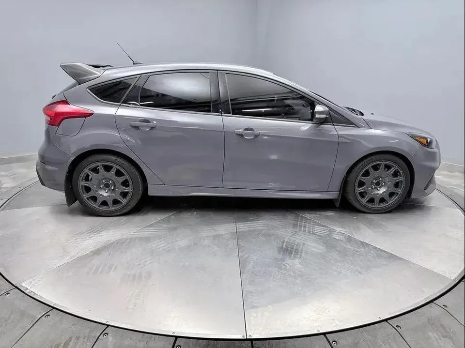 2016 Ford Focus RS 3rd Gen - Image 5 of 17