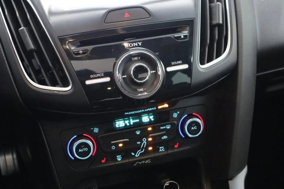 2016 Ford Focus RS 3rd Gen - Image 19 of 20