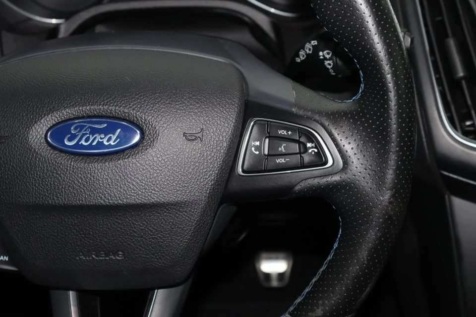 2016 Ford Focus RS 3rd Gen - Image 11 of 20