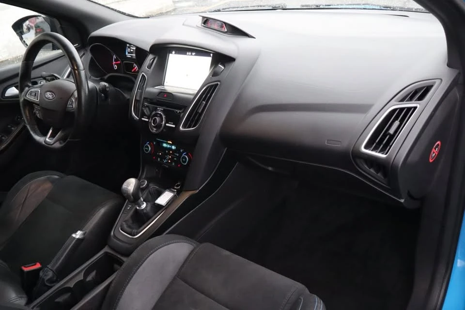 2016 Ford Focus RS 3rd Gen - Image 9 of 20