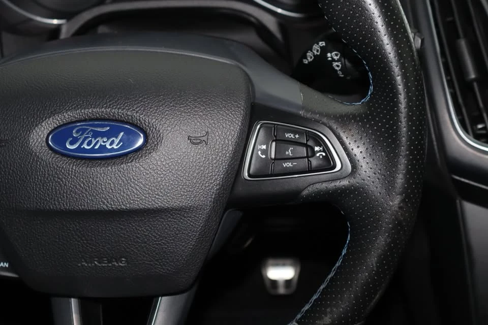 2016 Ford Focus RS 3rd Gen - Image 11 of 20