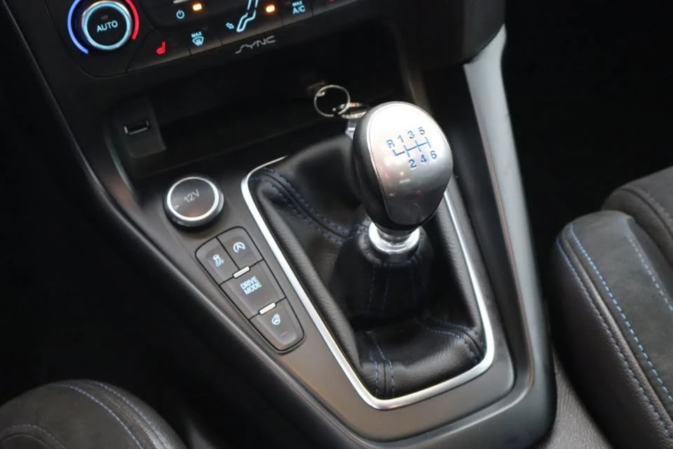 2016 Ford Focus RS 3rd Gen - Image 19 of 20