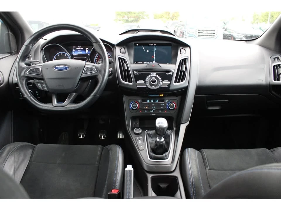 2016 Ford Focus RS 3rd Gen - Image 11 of 17