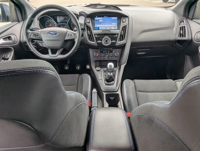 2016 Ford Focus RS 3rd Gen - Image 18 of 20