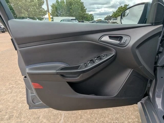 2016 Ford Focus RS 3rd Gen - Image 16 of 20