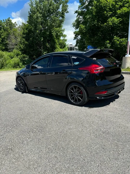 2016 Ford Focus 3rd Gen - Image 2 of 7