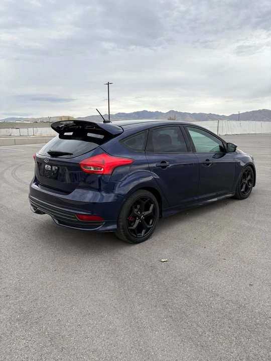 2016 Ford Focus 3rd Gen - Image 6 of 13