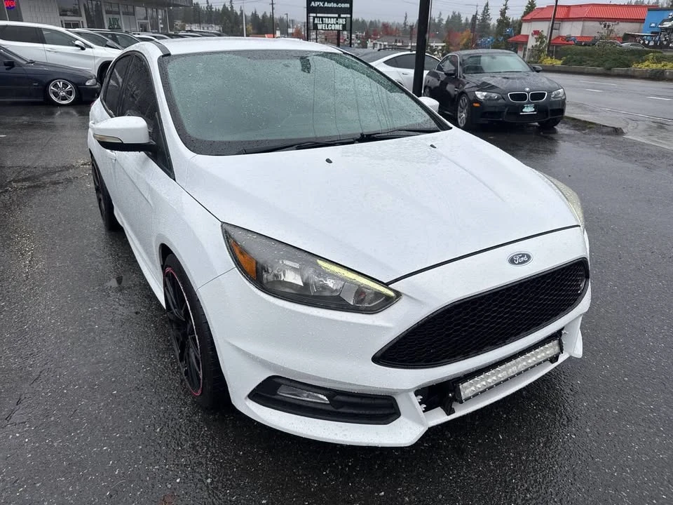 2016 Ford Focus 3rd Gen - Image 9 of 20