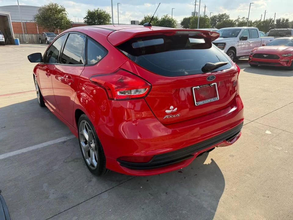 2016 Ford Focus ST 3rd Gen - Image 4 of 15