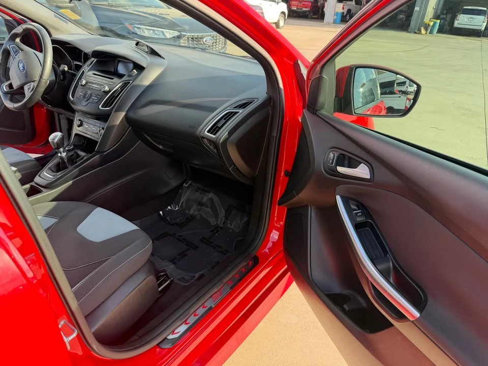 2016 Ford Focus ST 3rd Gen - Image 9 of 15