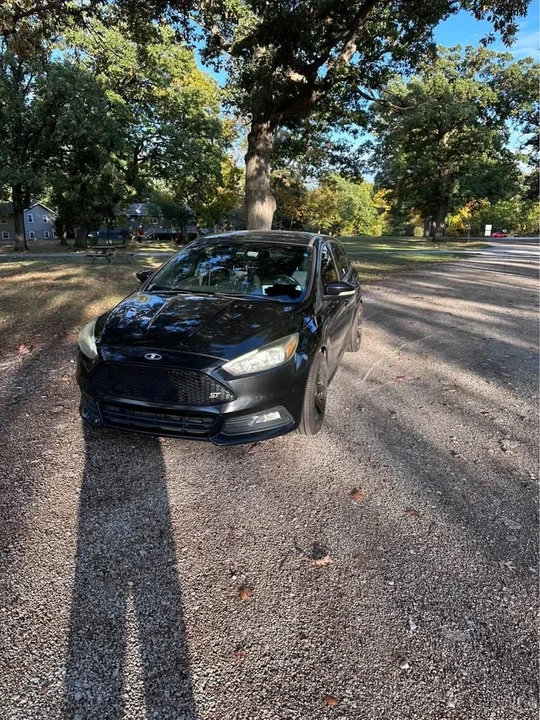 2016 Ford Focus ST 3rd Gen - Image 2 of 3