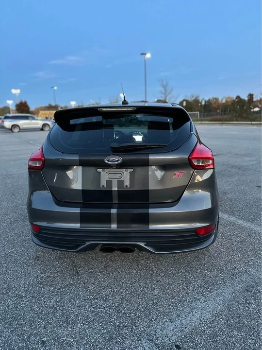 2016 Ford Focus ST 3rd Gen - Image 5 of 13