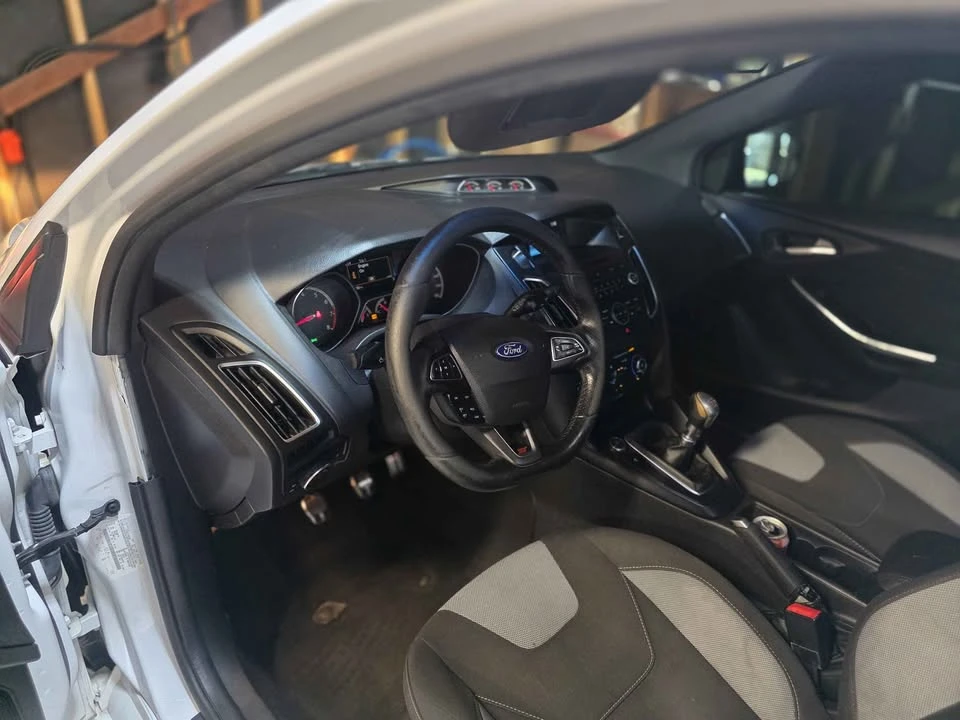 2016 Ford Focus 3rd Gen - Image 15 of 16