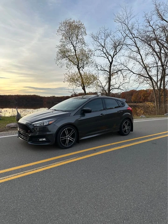 2016 Ford Focus 3rd Gen - Image 3 of 15