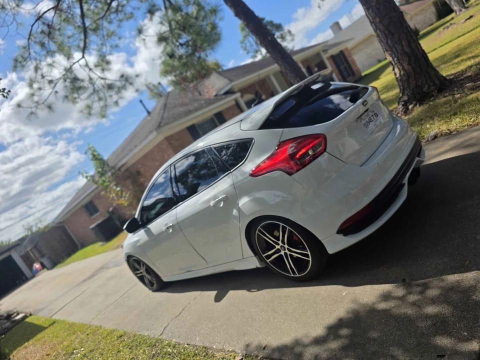 2016 Ford Focus 3rd Gen - Image 8 of 16
