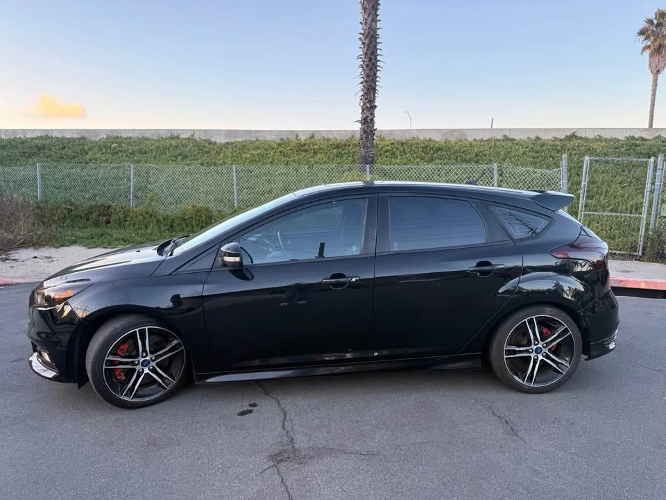 2016 Ford Focus 3rd Gen - Image 3 of 12