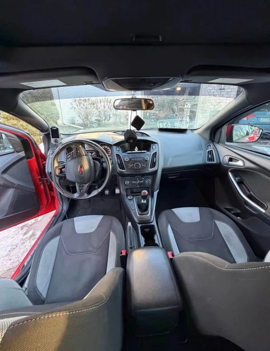 2016 Ford Focus ST 3rd Gen - Image 5 of 15