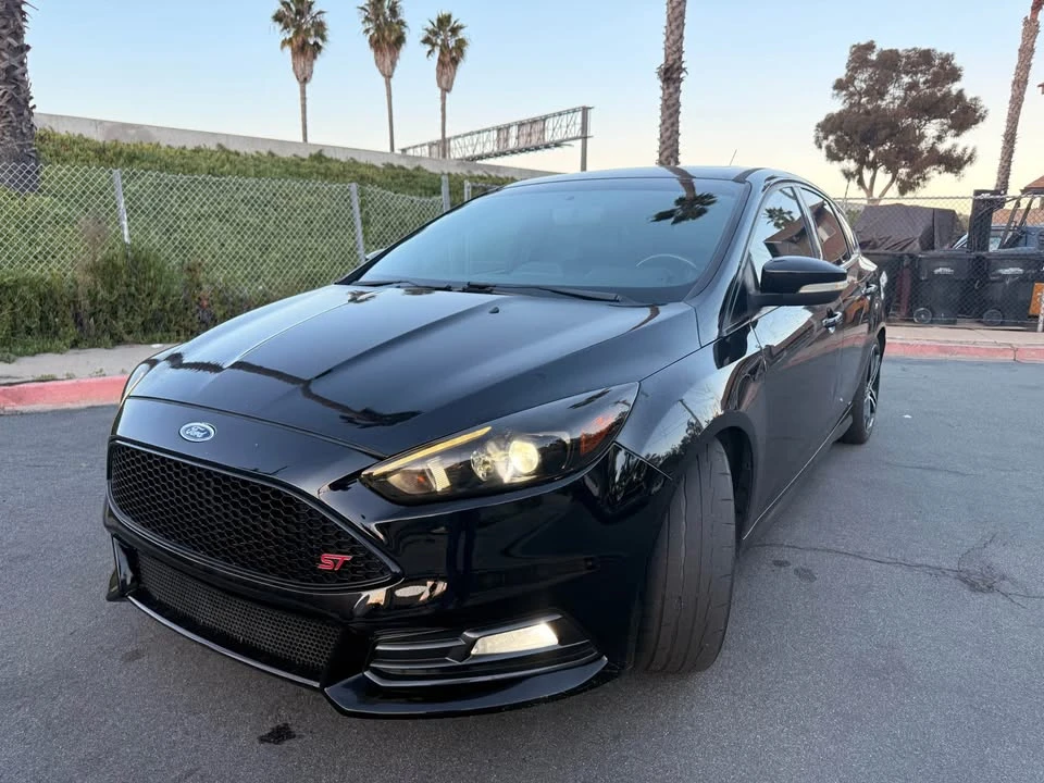 2016 Ford Focus 3rd Gen - Image 2 of 12