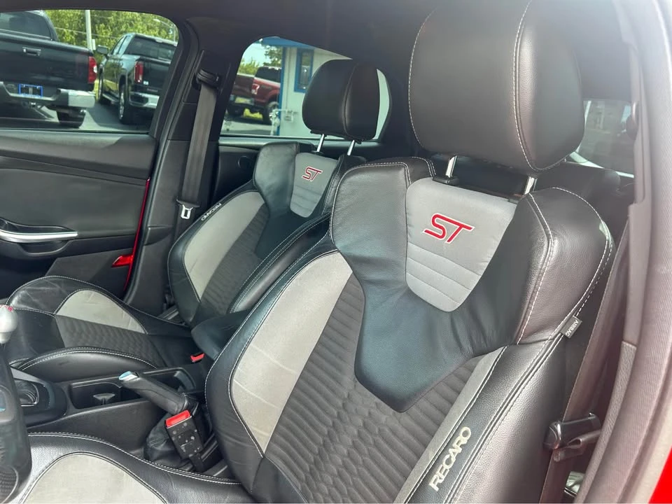 2016 Ford Focus ST 3rd Gen - Image 10 of 19