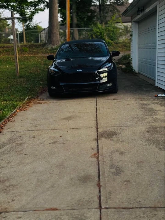 2016 Ford Focus ST 3rd Gen - Image 4 of 5