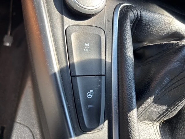2016 Ford Focus 3rd Gen - Image 18 of 19