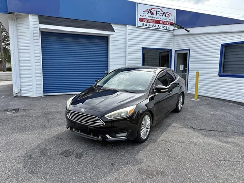2016 Ford Focus Titanium Sedan
