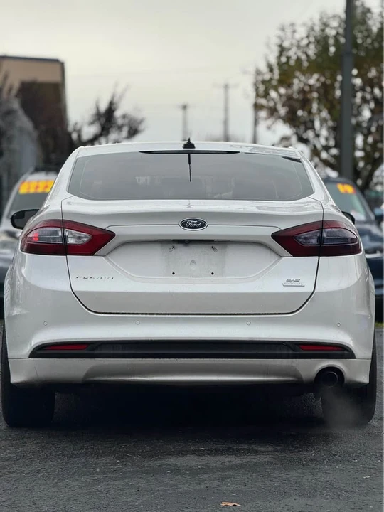 2016 Ford Fusion 2nd Gen - Image 13 of 18